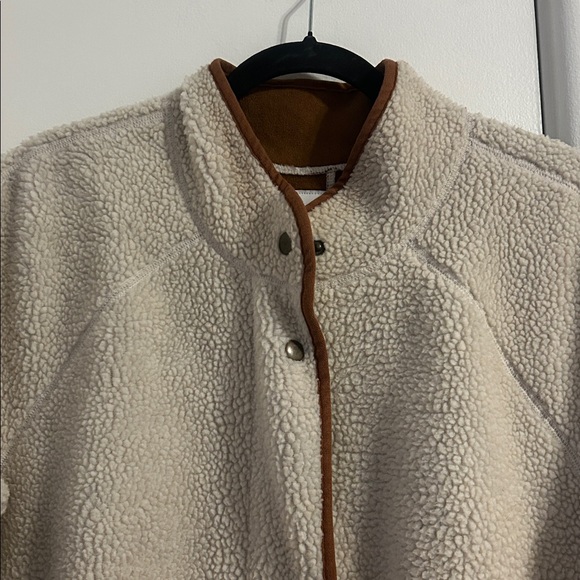 Cozy Cream Sherpa Coat - Picture 2 of 7
